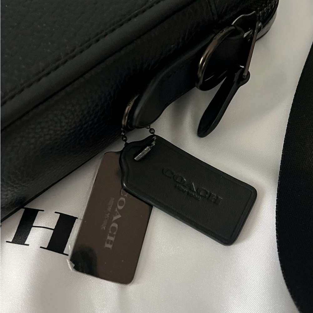 Coach Black Leather Messenger Bag - Picture 2 of 8